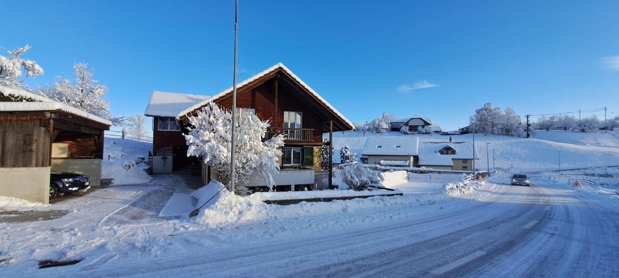 Naturnahe Familienwohnung Ruschegg Buitenkant foto